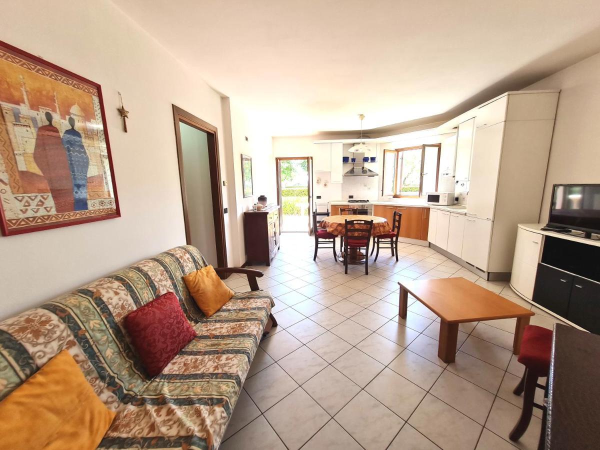 Apartments Gli Ulivi ラツィーゼ エクステリア 写真