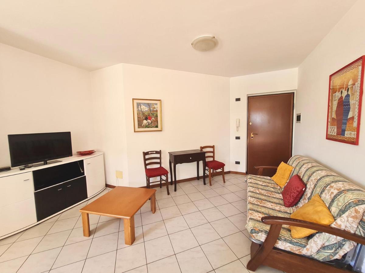 Apartments Gli Ulivi ラツィーゼ エクステリア 写真