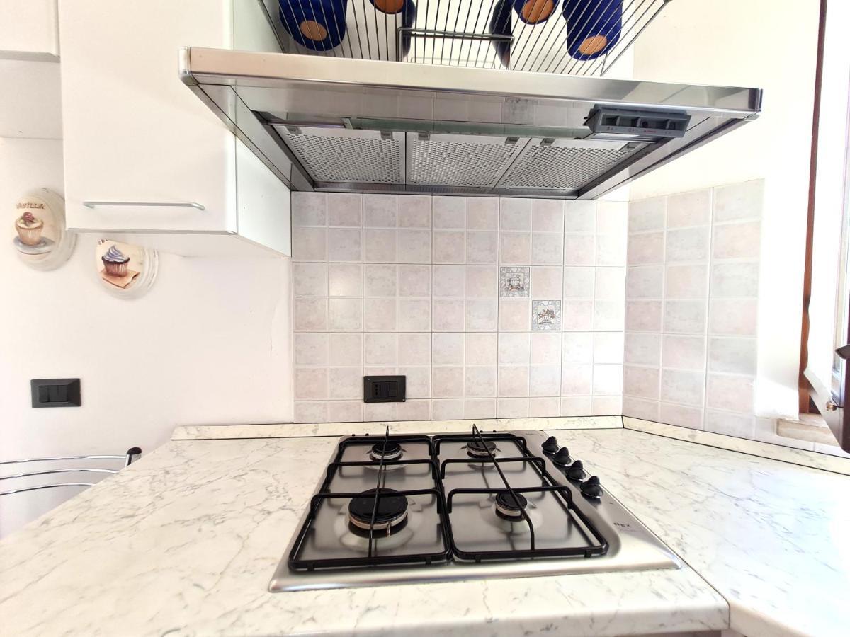 Apartments Gli Ulivi ラツィーゼ エクステリア 写真