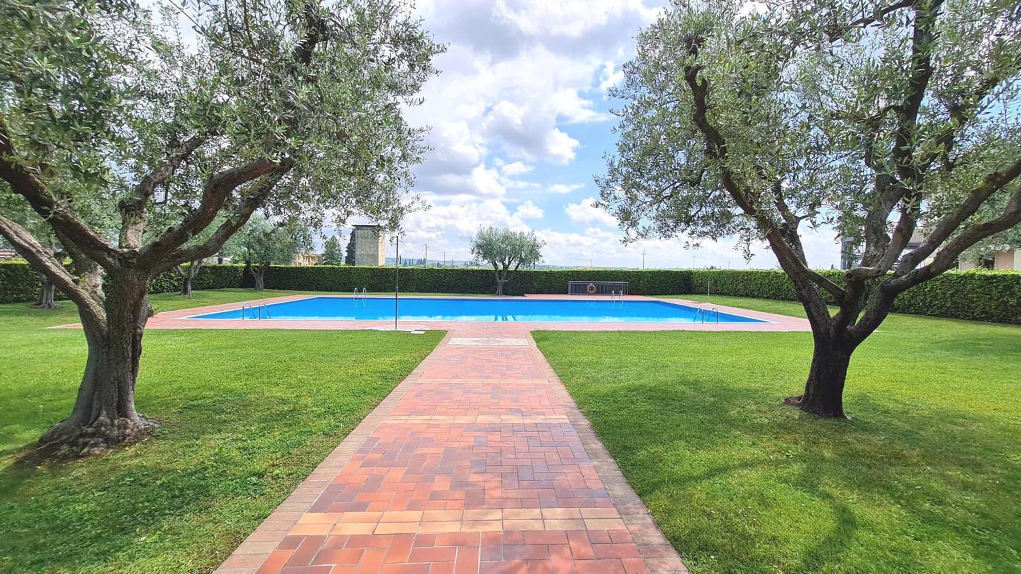 Apartments Gli Ulivi ラツィーゼ エクステリア 写真