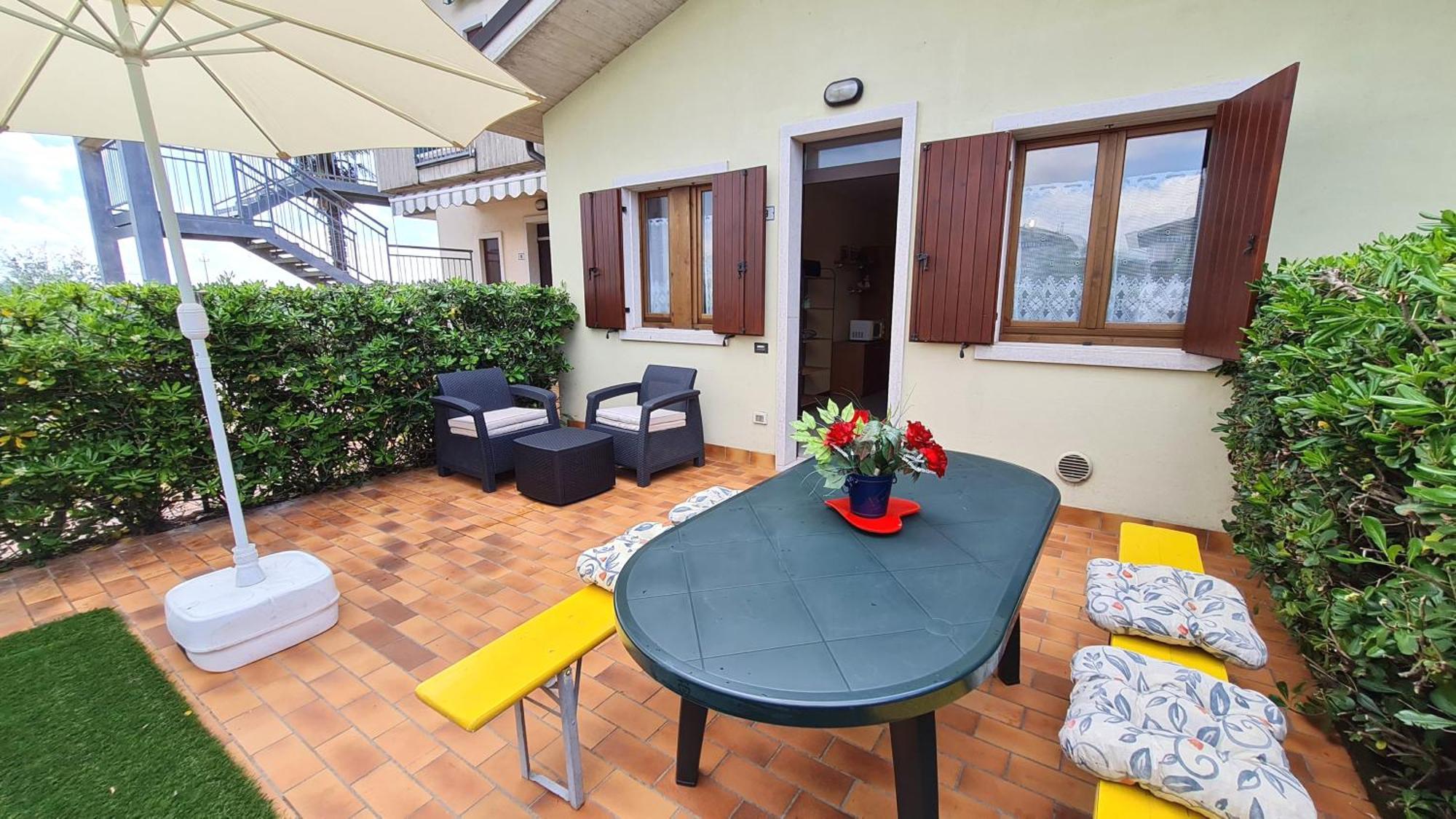 Apartments Gli Ulivi ラツィーゼ エクステリア 写真