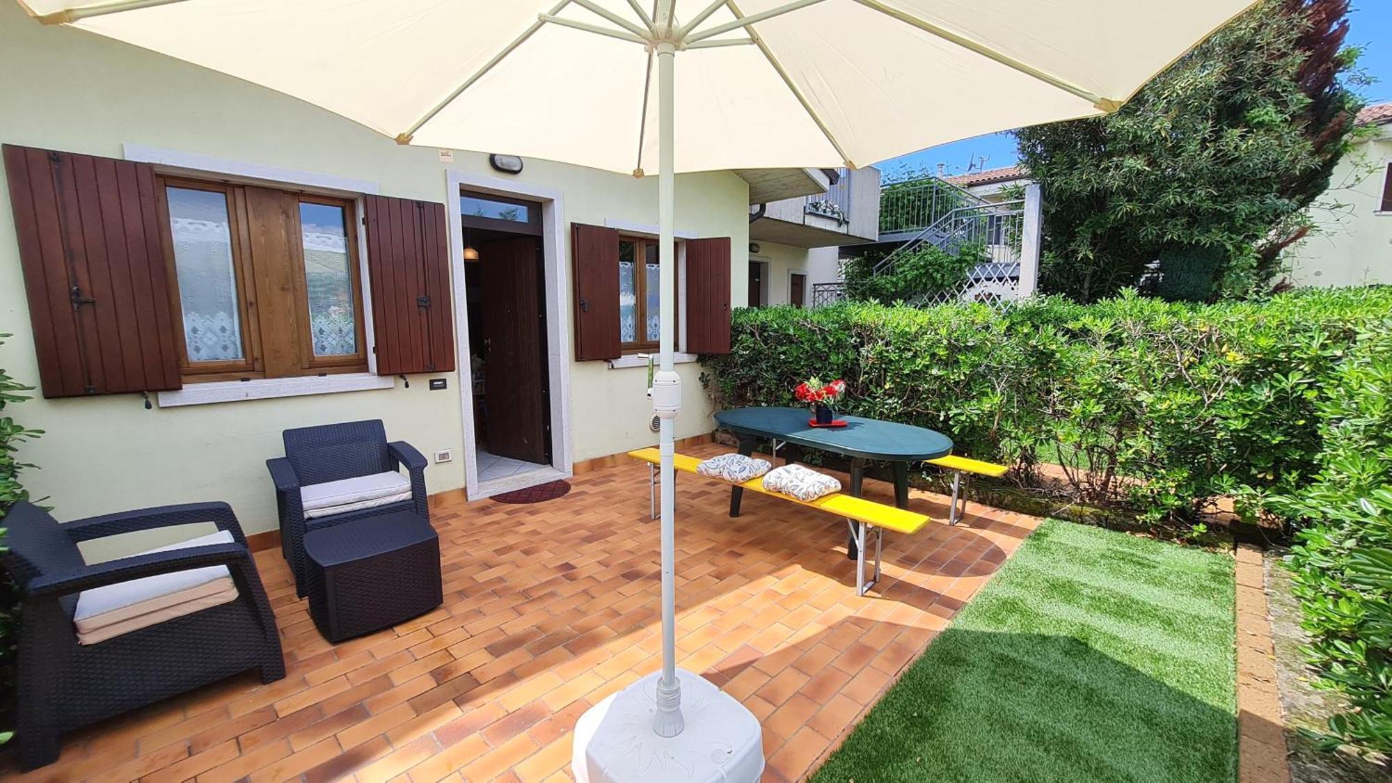 Apartments Gli Ulivi ラツィーゼ エクステリア 写真
